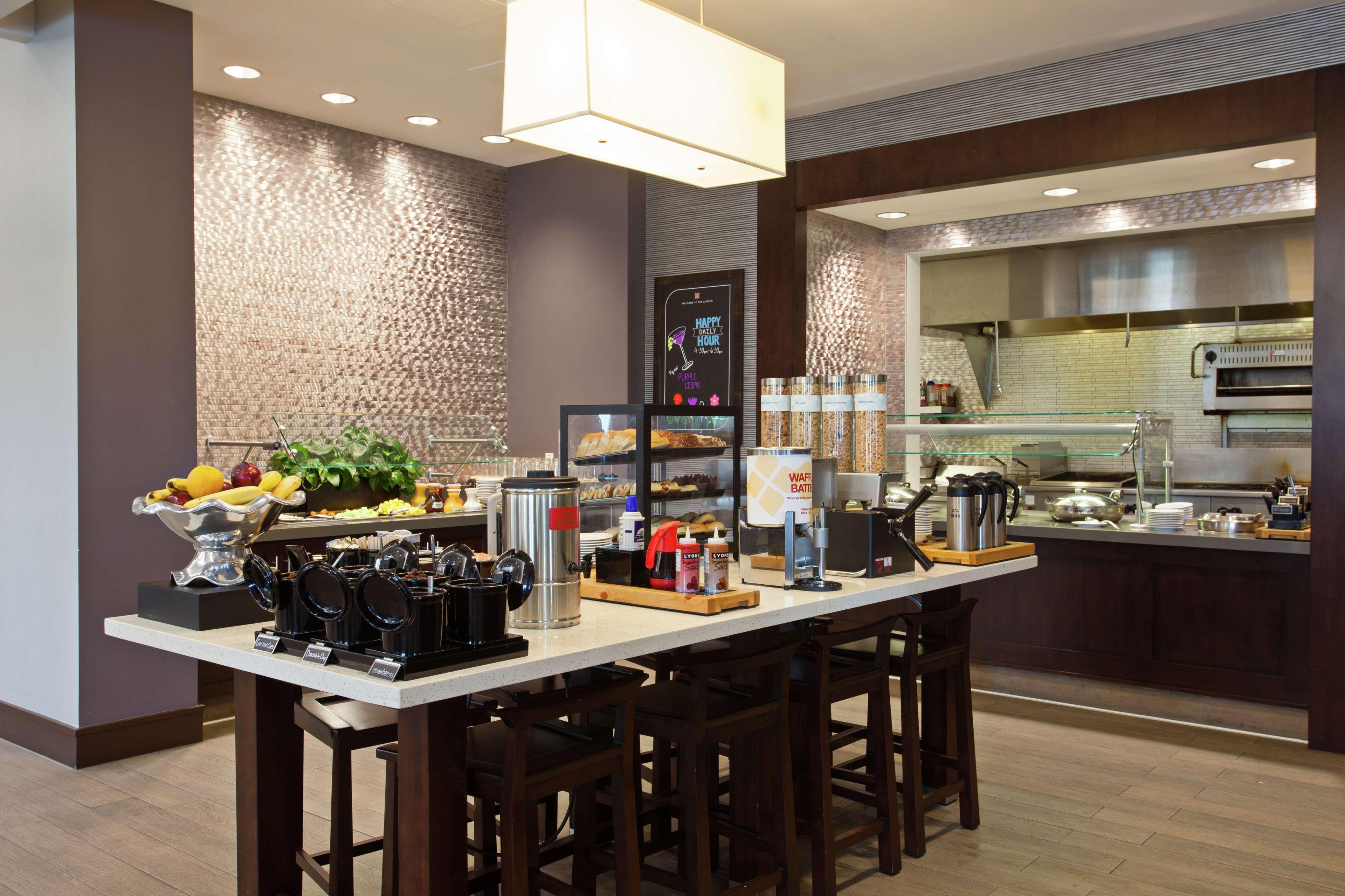 Hilton Garden Inn Irvine/Orange County Airport Dış mekan fotoğraf