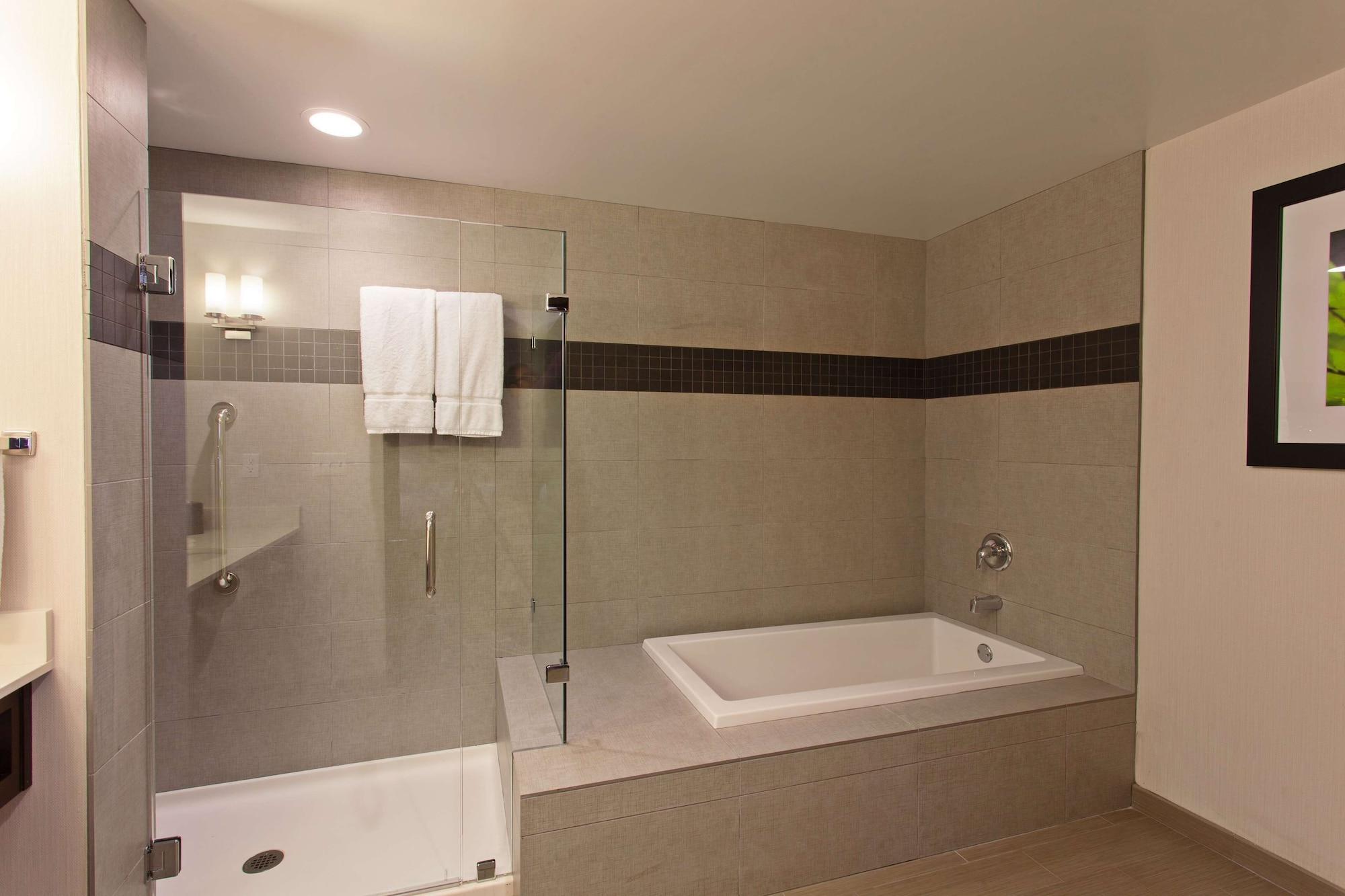Hilton Garden Inn Irvine/Orange County Airport Dış mekan fotoğraf