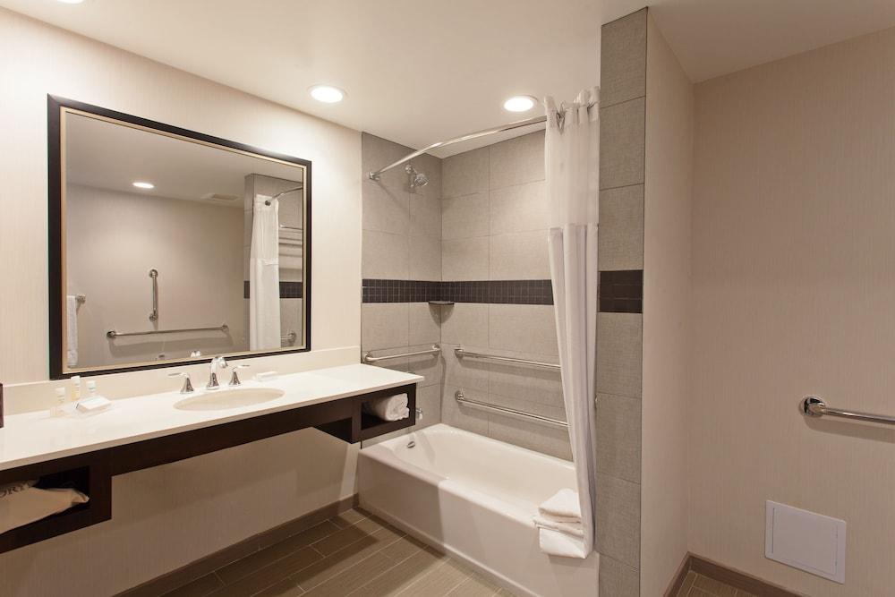 Hilton Garden Inn Irvine/Orange County Airport Dış mekan fotoğraf