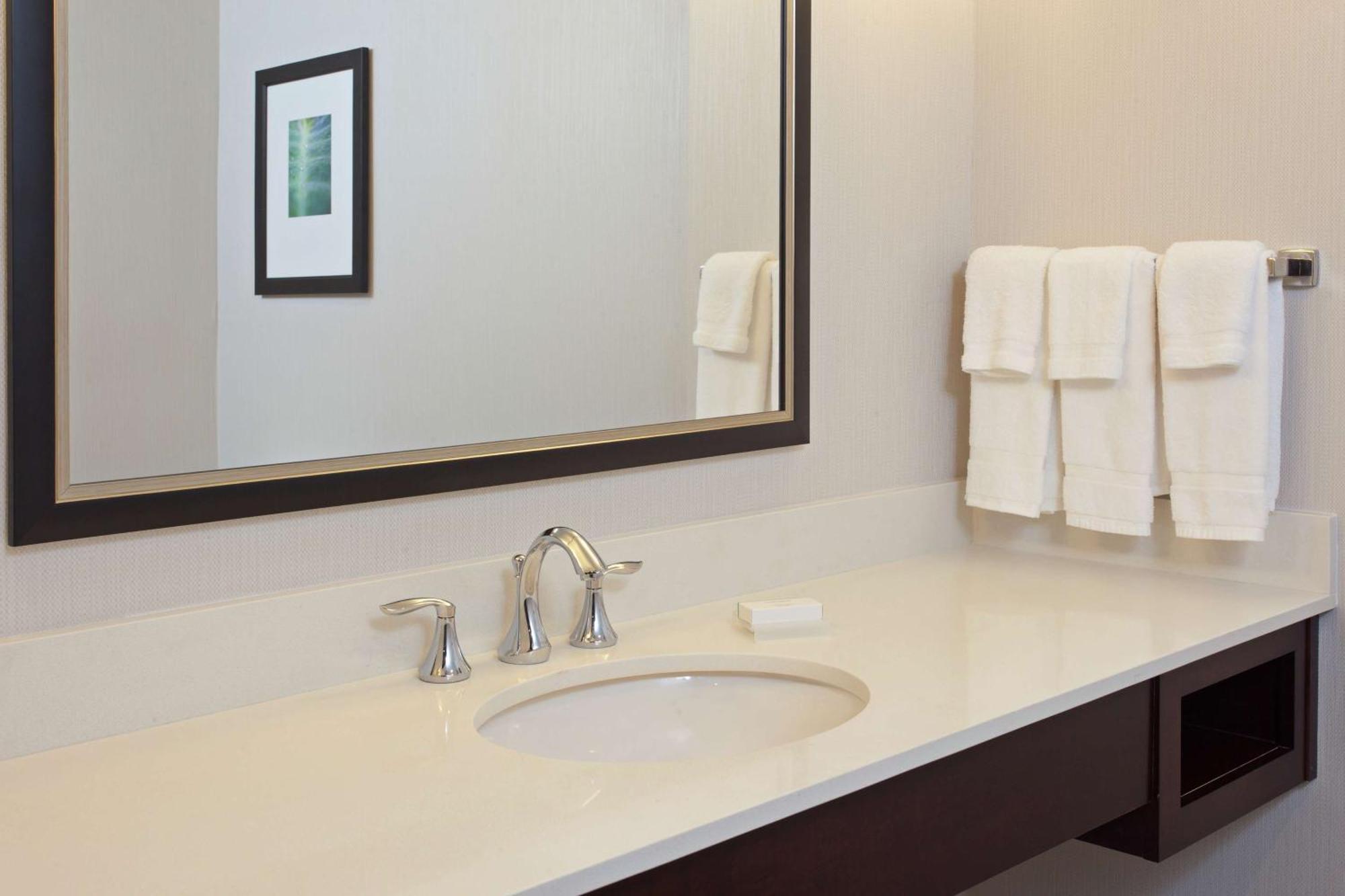 Hilton Garden Inn Irvine/Orange County Airport Dış mekan fotoğraf